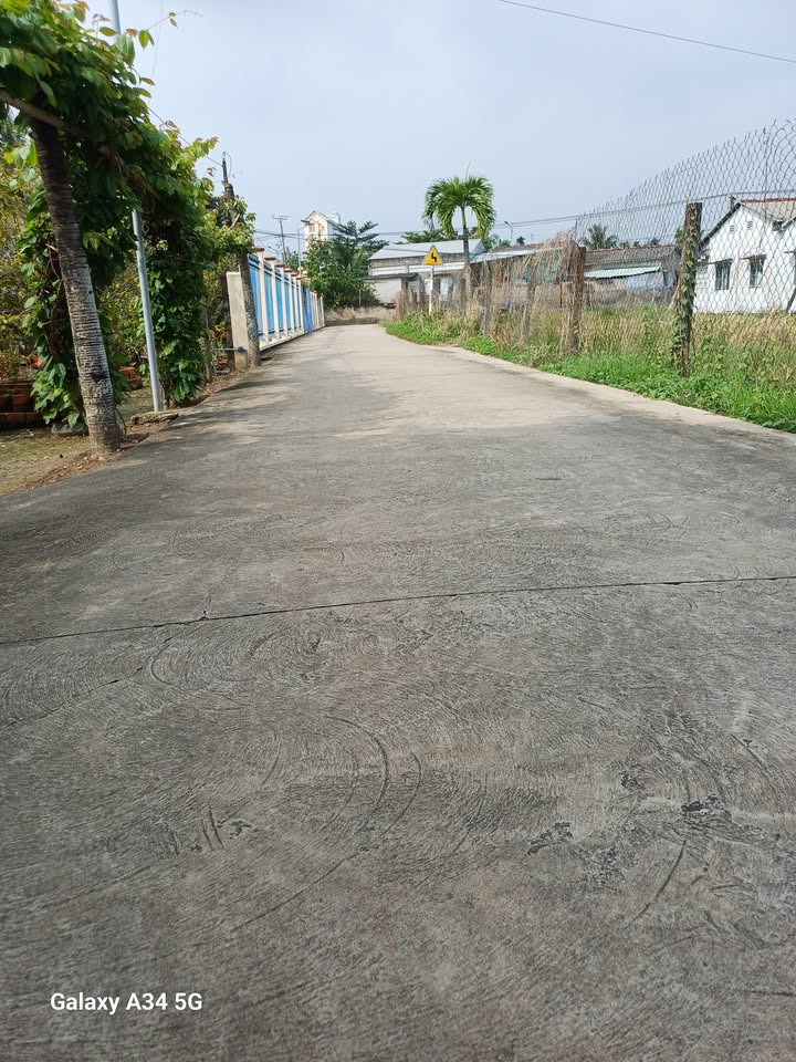 Đất thổ cư 300m² mặt đường 9 Thạnh Phú, Châu Thành giá 3 tỷ - Cơ hội đầu tư tuyệt vời!