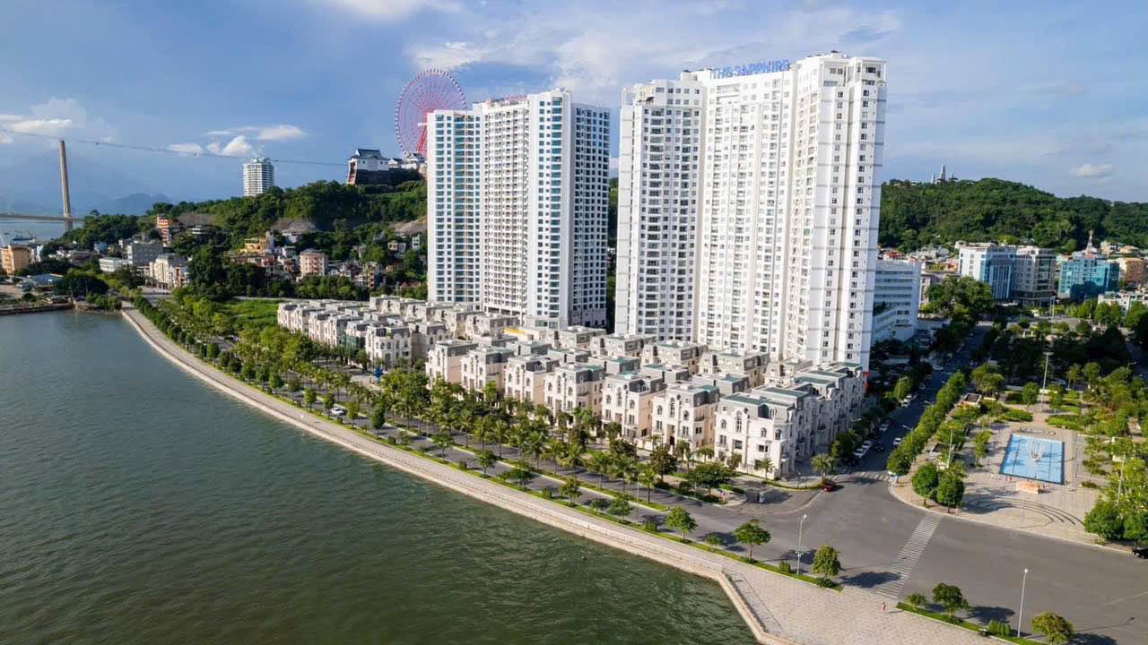 Căn hộ The Sapphire Hạ Long 37m² giá 2 tỷ - View biển tuyệt đẹp!