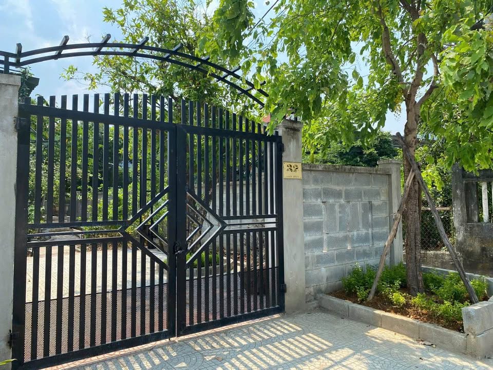 Nhà vườn tại đường Cồn Mùn, Hòa Phong 310m² - Giá chỉ 2.8 tỷ, thương lượng!