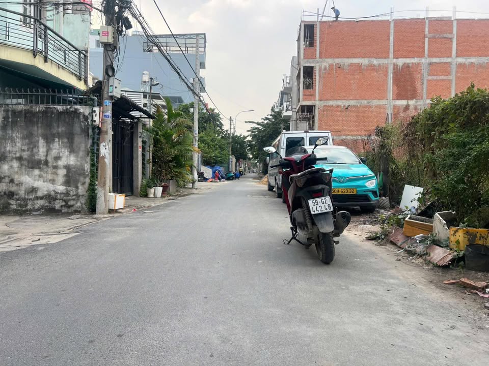 Đất mặt tiền đường Thạnh Lộc 26, quận 12, 137.62m², giá 12 tỷ - Cơ hội đầu tư tuyệt vời!