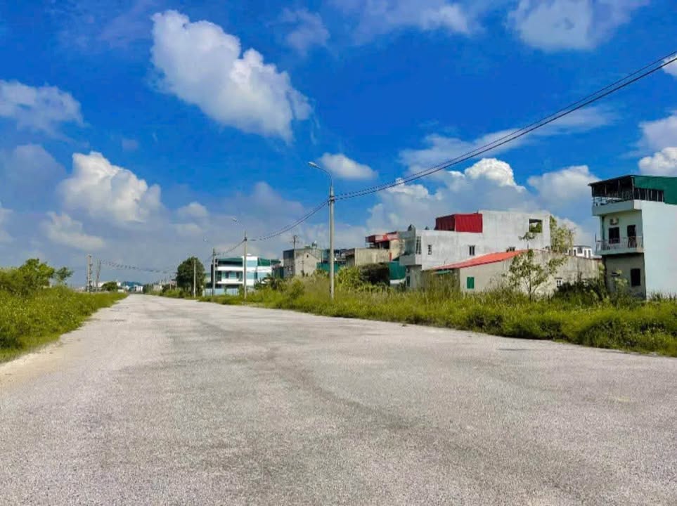 Đất nền 90m² tại Quảng Thịnh, Thanh Hóa giá 2 tỷ - Đầu tư sinh lời ngay!