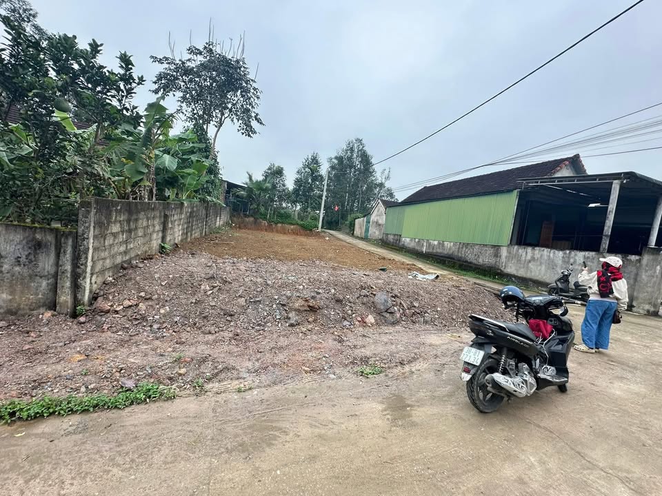 Đất nền Phú Phong, Hương Khê 250m² - Lô góc hai mặt tiền, giá thỏa thuận!