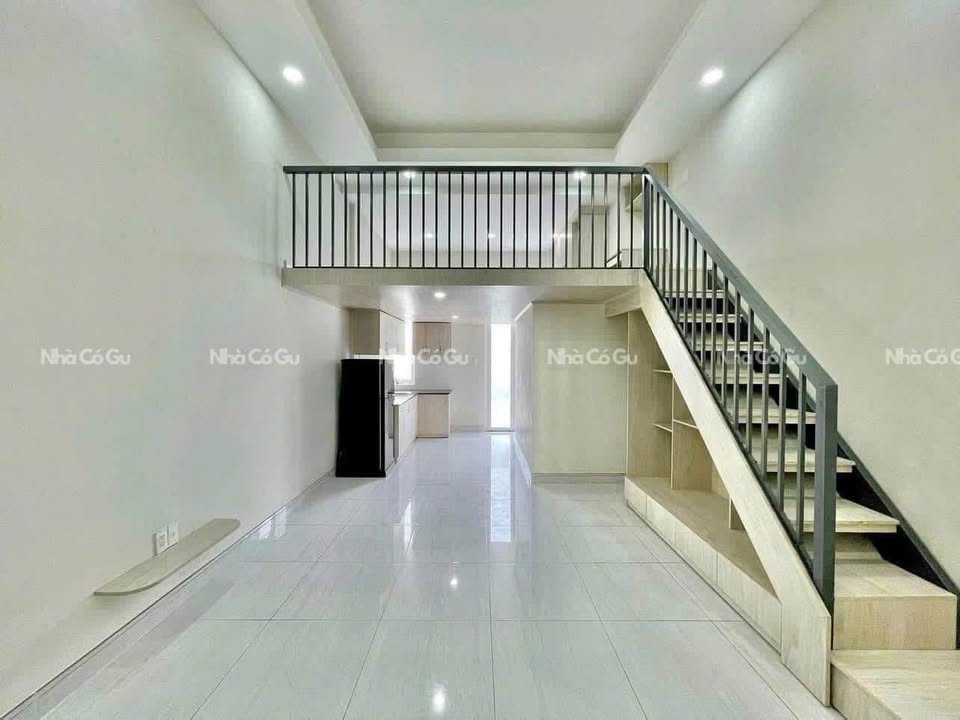 Phòng gác cao cho thuê tại Tân Bình - Gần Etown, giá thỏa thuận - Nội thất đầy đủ!