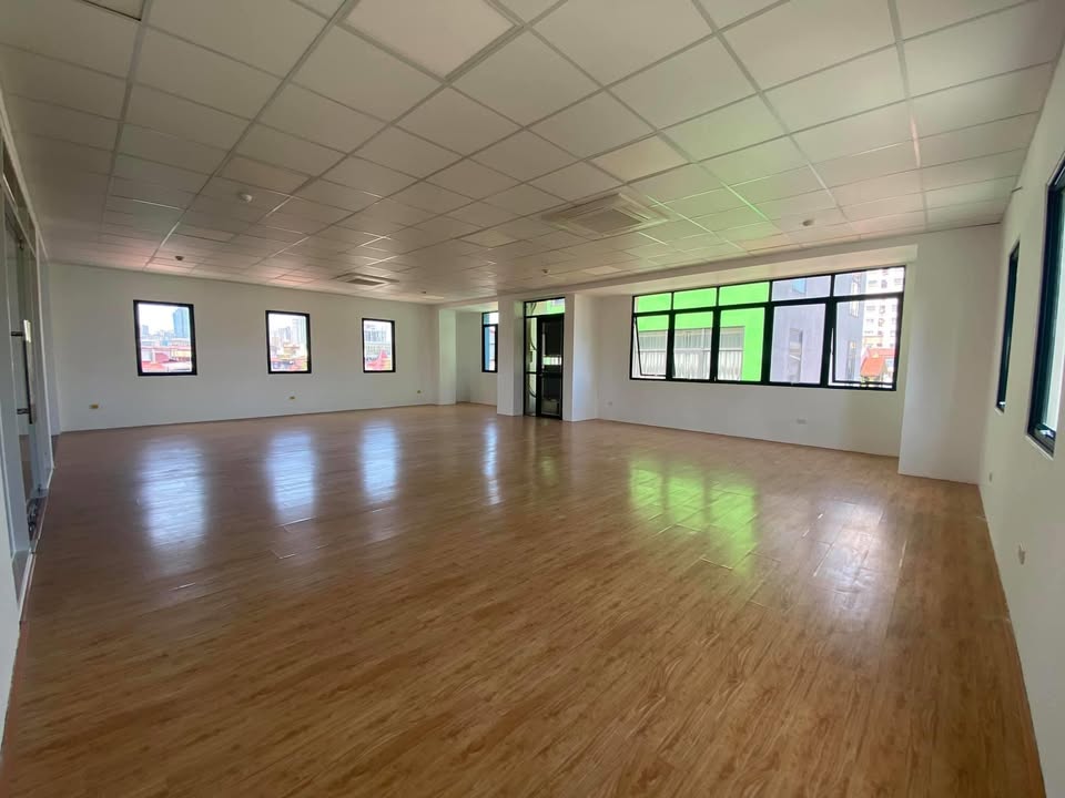 Văn phòng cho thuê mặt phố Nguyễn Trãi, Thanh Xuân 90m² giá 13 triệu - Sẵn sàng bàn giao ngay!