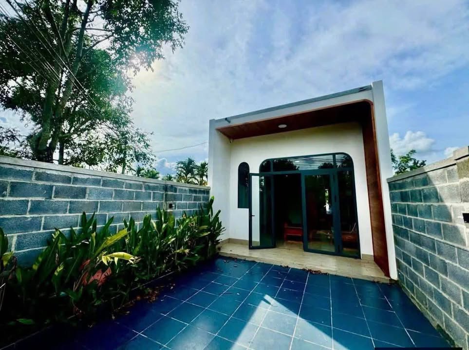 Cho thuê nhà phố Ea Kao Buôn Ma Thuột 3PN giá 5 triệu - Nhà mới 100% gần chợ!