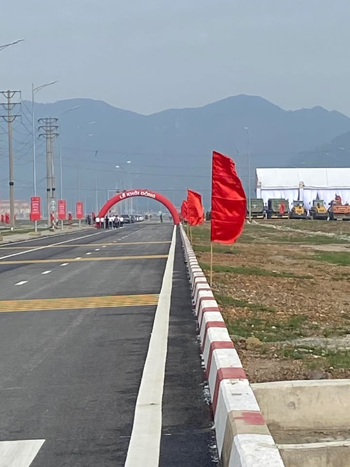 Đất thổ cư TDP Đông Phong, Kỳ Thịnh 300m² - Giá chỉ 1.4 tỷ, vị trí thuận lợi!