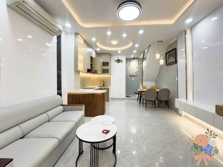 Nhà phố Tôn Đức Thắng, Đống Đa 42m² giá 7 tỷ - Chỉ việc xách dép về ở!