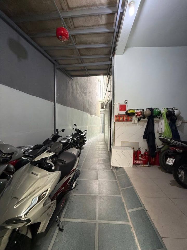 Căn hộ dịch vụ 2 mặt tiền Phan Huy Ích 152m² giá thỏa thuận - Vị trí vàng đắc địa!