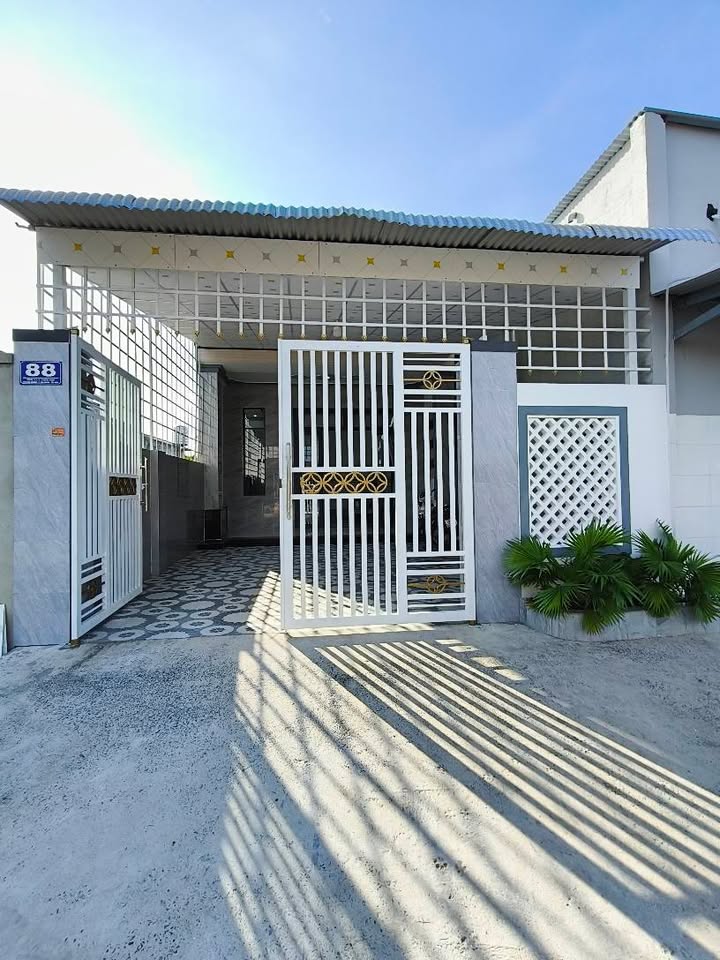 Nhà đẹp Hòa Thành Tây Ninh 154m² giá 1.49 tỷ - Chính chủ bán gấp!