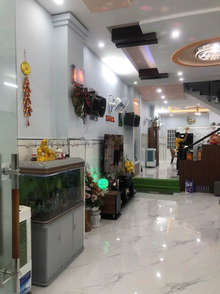 Nhà mặt tiền Bế Văn Đàn Đà Nẵng 100m² giá 10 tỷ - Thiết kế hiện đại, kinh doanh sầm uất!