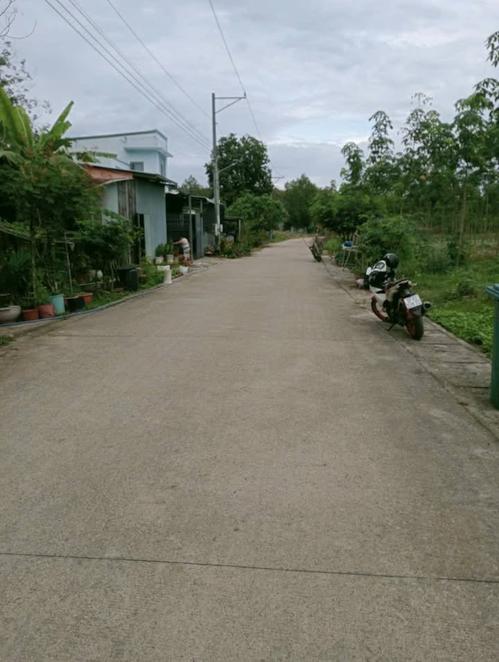 Đất thổ cư Tân Lập 600m² giá chỉ 2.25 tỷ - Bán gấp không thể bỏ lỡ!