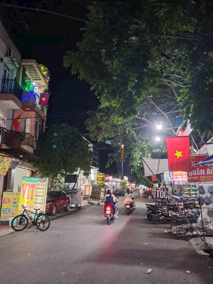 Đất nền chợ Móng Núi Hoàn Sơn 128m² giá 5.9 tỷ - Cơ hội đầu tư sinh lời!