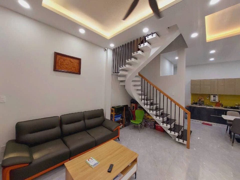 Nhà phố Gò Vấp 50m² giá 7 tỷ - Mặt tiền 10m, kinh doanh tốt!