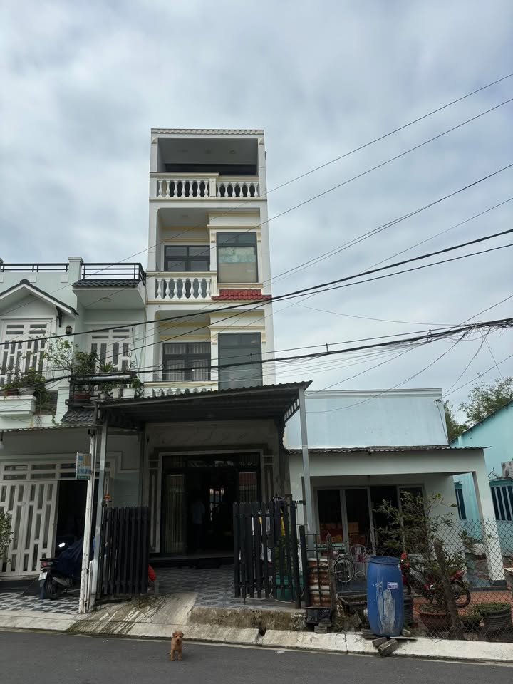 Nhà 3 tầng tại Củ Chi 80m² giá 4 tỷ - Đầu tư sinh lời ngay!