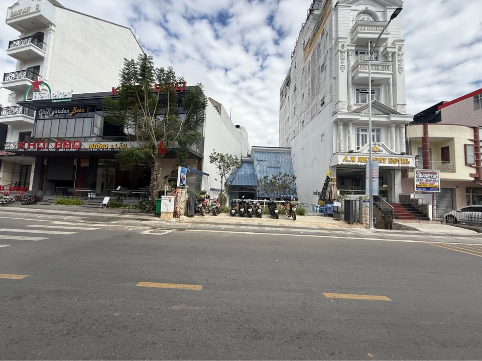 Đất vàng mặt tiền Bùi Thị Xuân Đà Lạt 193m² giá 35 tỷ - Cơ hội đầu tư hấp dẫn!