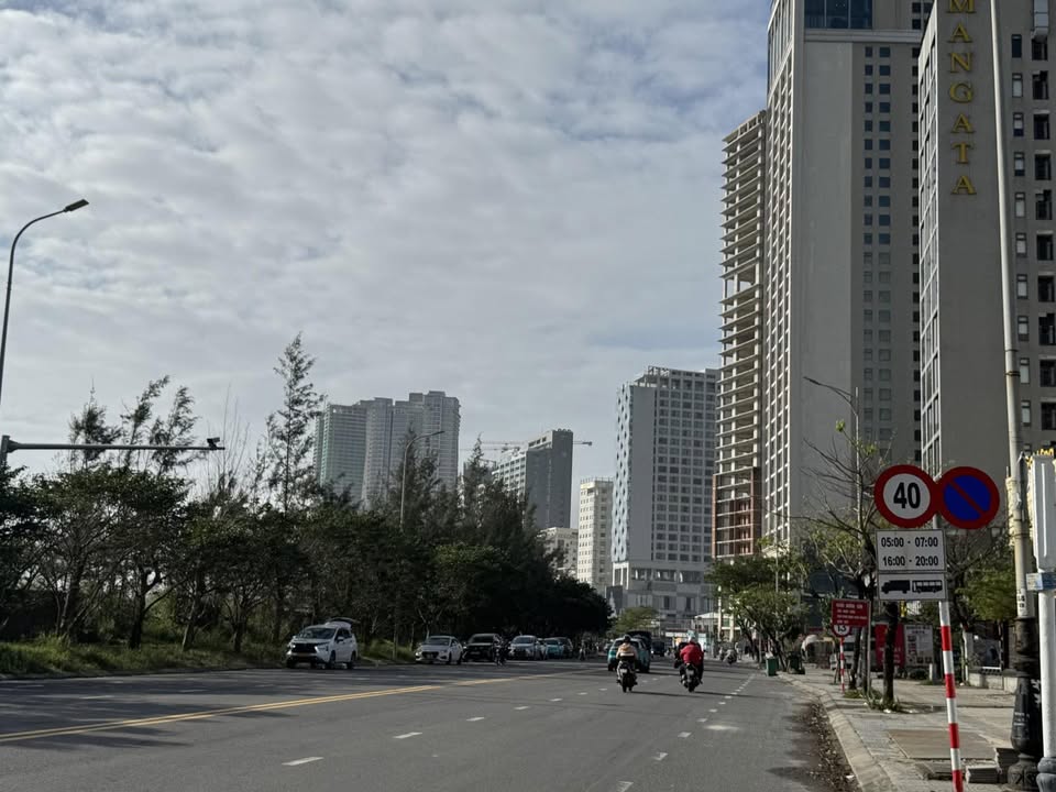 Đất nền Sơn Trà Đà Nẵng 220m² giá 7 tỷ - View biển tuyệt đẹp!