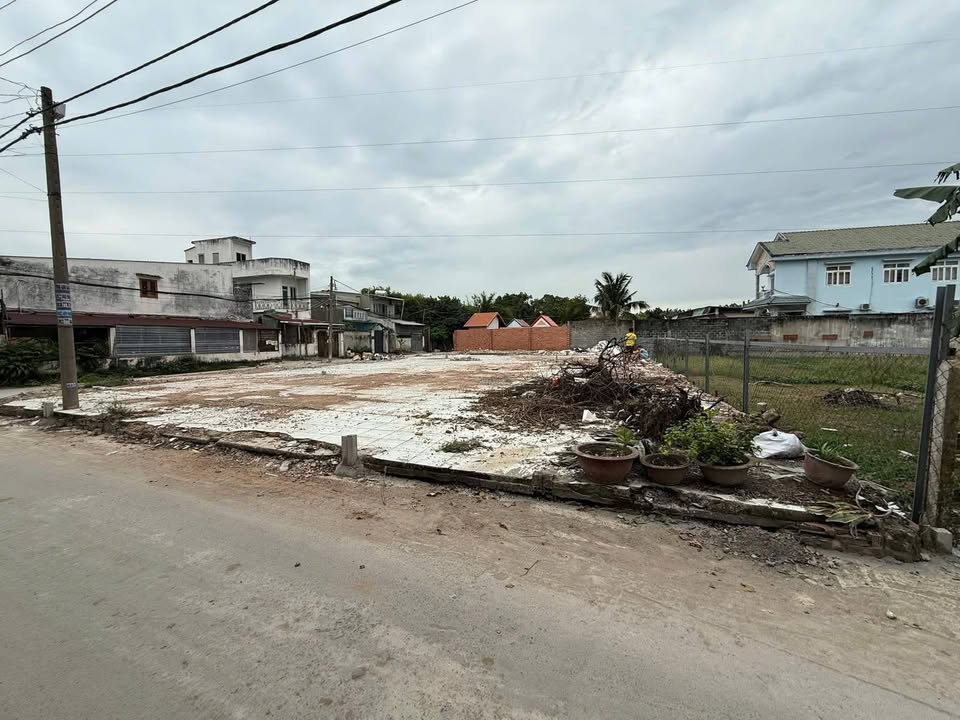 Đất nền Bà Điểm Hóc Môn 138m² giá 5.2 tỷ - Đường thông 6m, gần ngã tư An Sương!