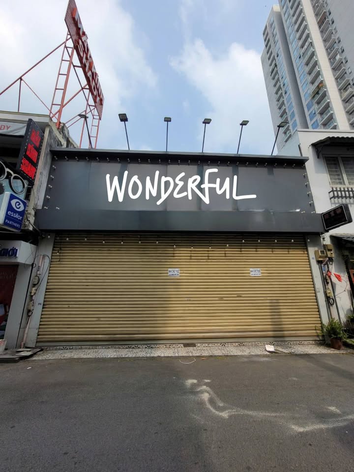 Mặt tiền hẻm lớn Thành Thái, Quận 10, 42m² chỉ 5 tỷ - Đầu tư sinh lời ngay!