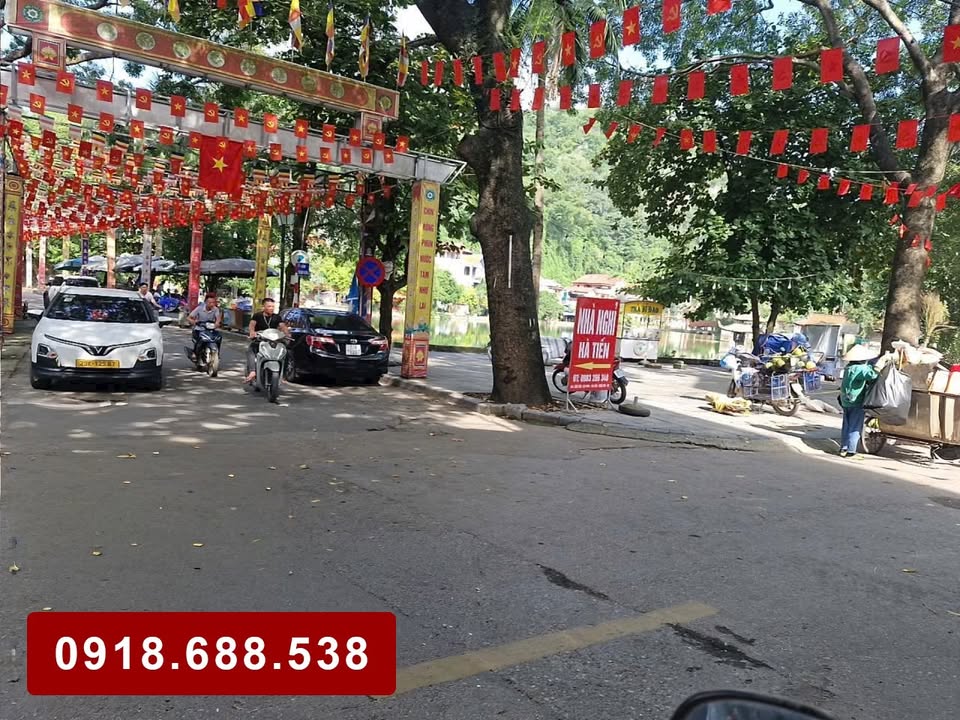 Đất mặt đường 421B Quốc Oai 180m² - Cơ hội đầu tư hiếm có!