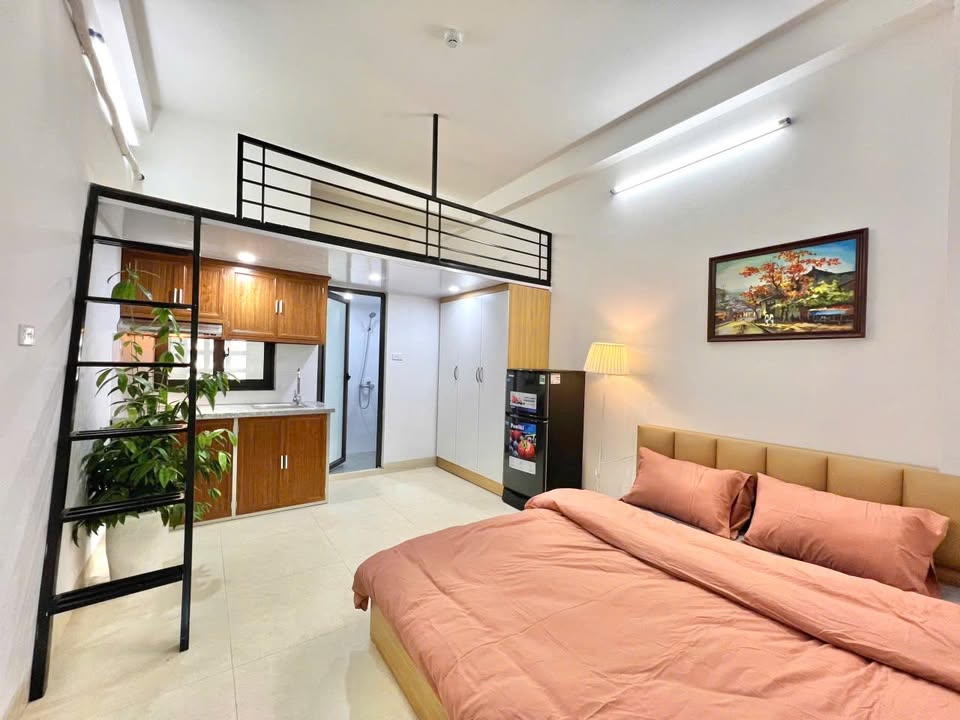 Phòng cho thuê 136 Cầu Diễn, 20m² giá 2.95 triệu - Full nội thất, thoáng mát!