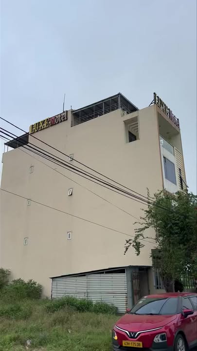 Khách sạn 4 tầng Đà Nẵng 90m² giá 8 tỷ - Cơ hội đầu tư sinh lời cao!