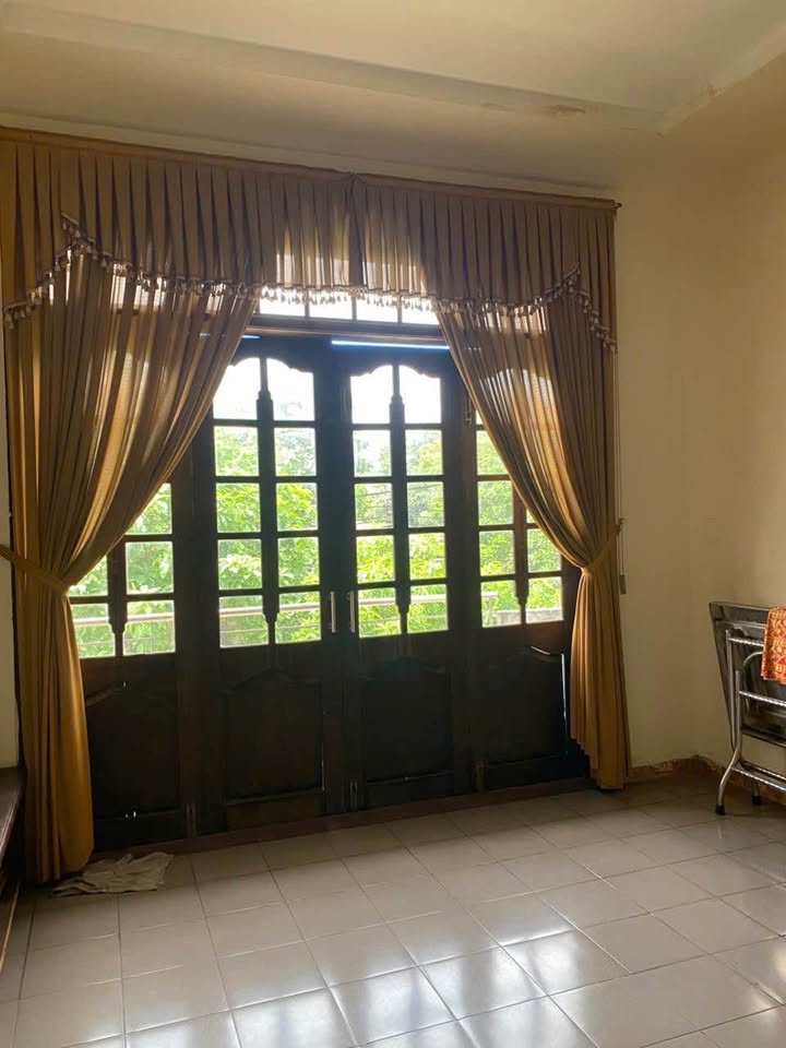 Nhà mặt tiền Lê Trọng Tấn, Cẩm Lệ 400m² giá 10.7 tỷ - Kinh doanh sầm uất!