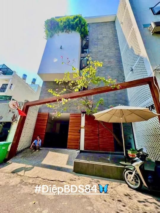 Căn hộ dịch vụ 31 phòng phố Thống Nhất, Gò Vấp, 219m² - Cho thuê 160 triệu/tháng!