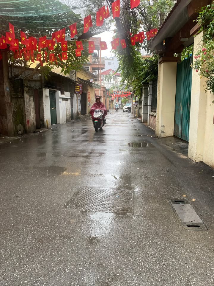 Đất phân lô Đội Cấn, Ba Đình 54m² giá 17.5 tỷ - Đón sóng quy hoạch, ô tô vào nhà!