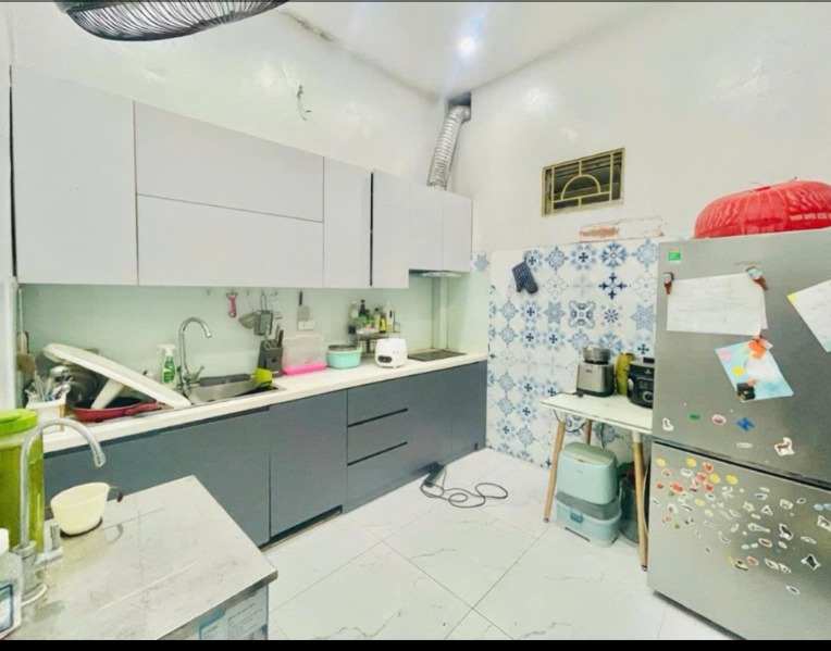 Nhà Yên Hòa 40m² giá 900 triệu - Mặt ngõ thông, kinh doanh thuận lợi!