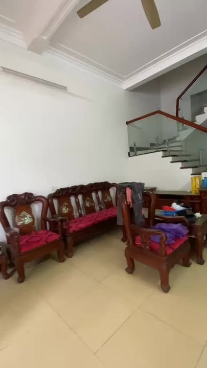 Nhà và đất tại T.T Cao Thượng, Tân Yên, 100m² - Giá thỏa thuận hấp dẫn!