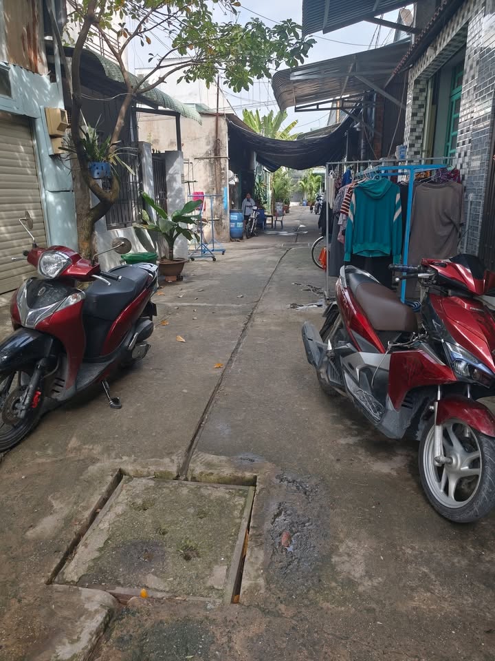 Nhà bán Đường Nguyễn Thị Trọn, Vĩnh Lộc A, 60m² giá 1.3 tỷ - Sổ hồng chính chủ!