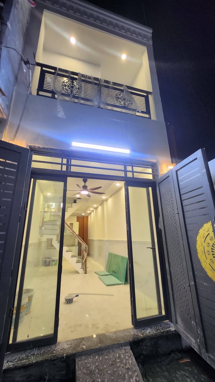 Nhà phố Lê Trọng Tấn, Bình Chánh 60m² giá 3 tỷ - Sổ hồng chính chủ, hẻm ô tô!