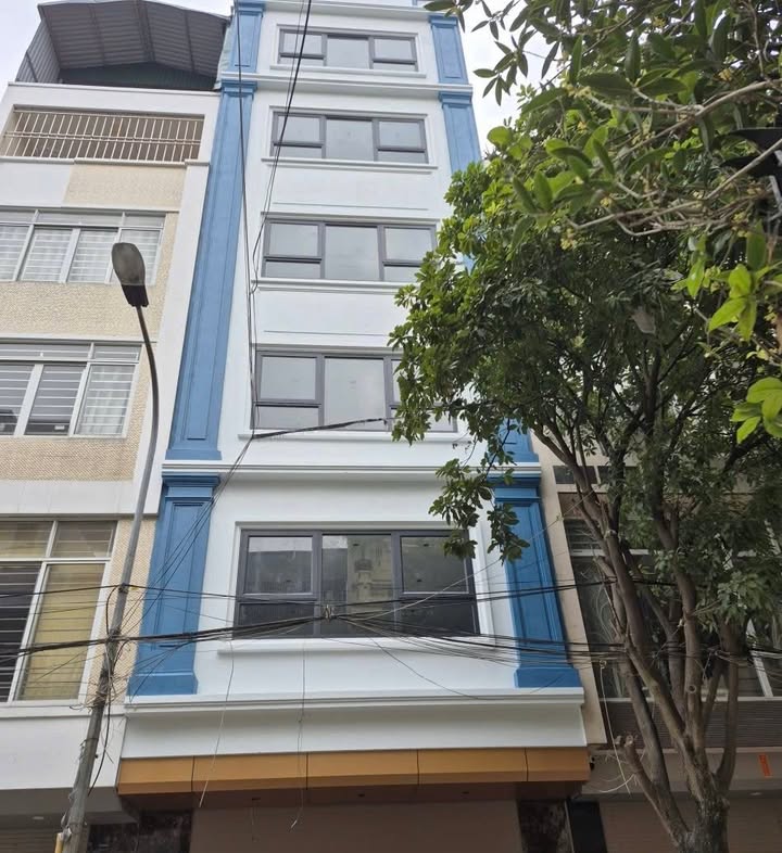 Nhà mặt phố Nguyễn Viết Xuân, Hà Đông 50m² giá 13.5 triệu - Phù hợp kinh doanh ngay!