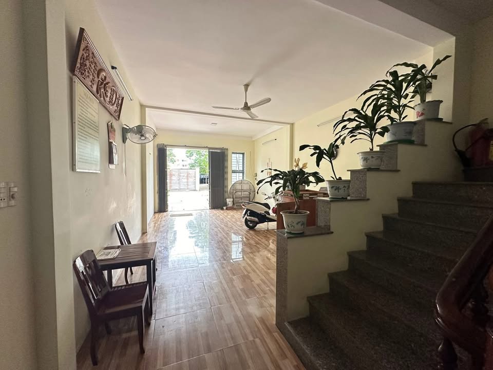 Nhà nghỉ Nguyễn Văn Huyên, Tuy Hòa 90m² giá 4 tỷ - Khai thác ngay!