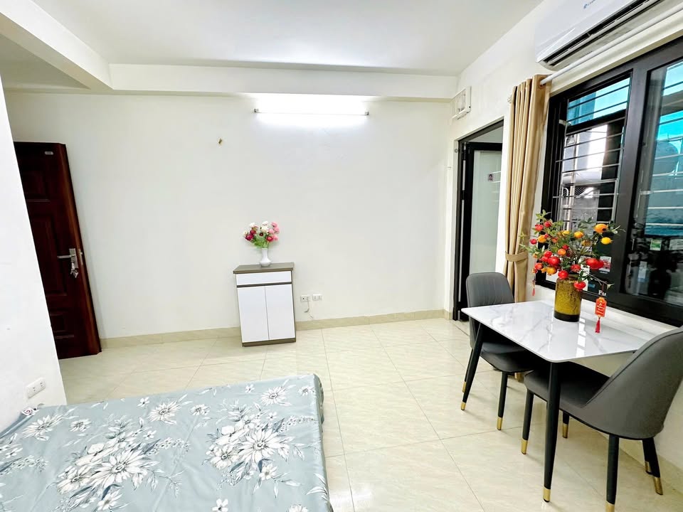 Phòng Studio cho thuê tại Dịch Vọng, Cầu Giấy - Diện tích 30m², giá chỉ 5.8 triệu