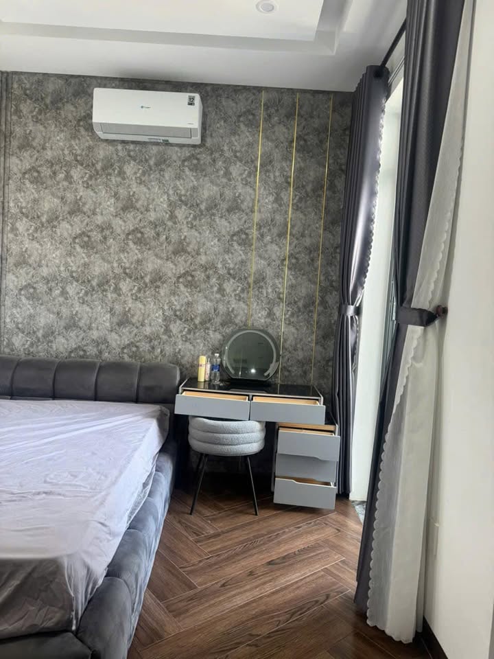 Nhà đẹp tại Hùng Vương, Hội An 98m² giá 3 tỷ - Sẵn sàng vào ở ngay!