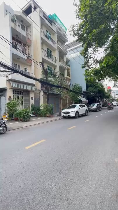 Nhà phố Thân Nhân Trung, Quận Tân Bình 54.5m² giá 13.5 tỷ - Tiềm năng cho thuê tuyệt vời!