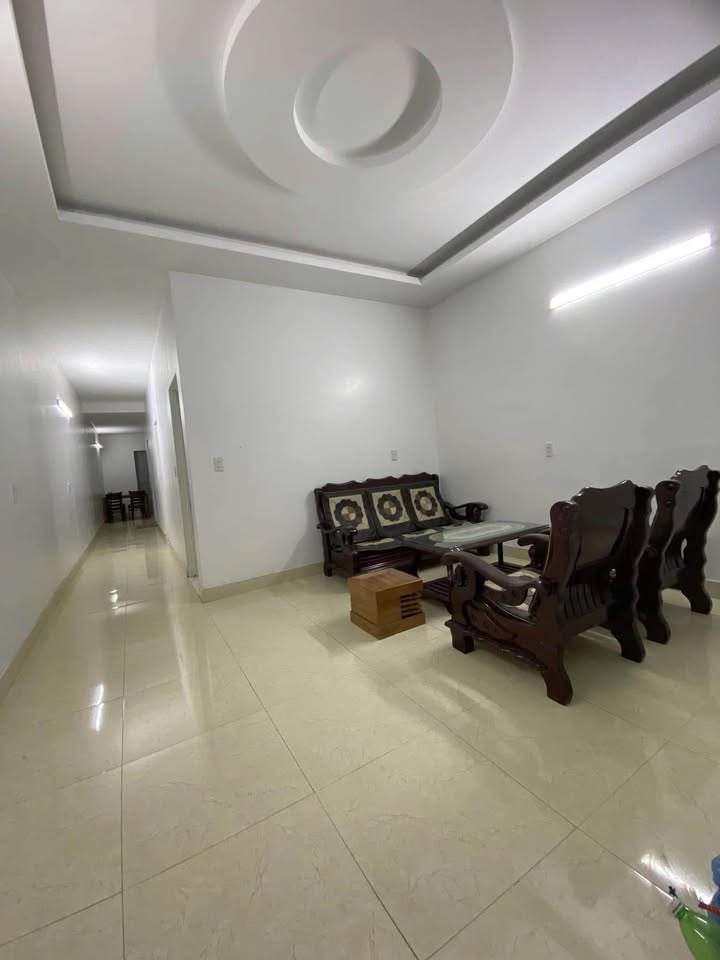 Nhà mặt đường Ngô Hùng, Thành Tô, Hải An 120m² giá chỉ 5.5 triệu - Thích hợp kinh doanh!