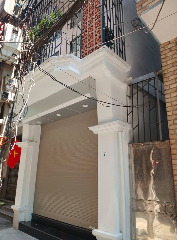 Nhà 5 Tầng Tại Ngõ 521 Trương Định 5m² giá 7 tỷ - Thiết kế hiện đại, vào ở ngay!