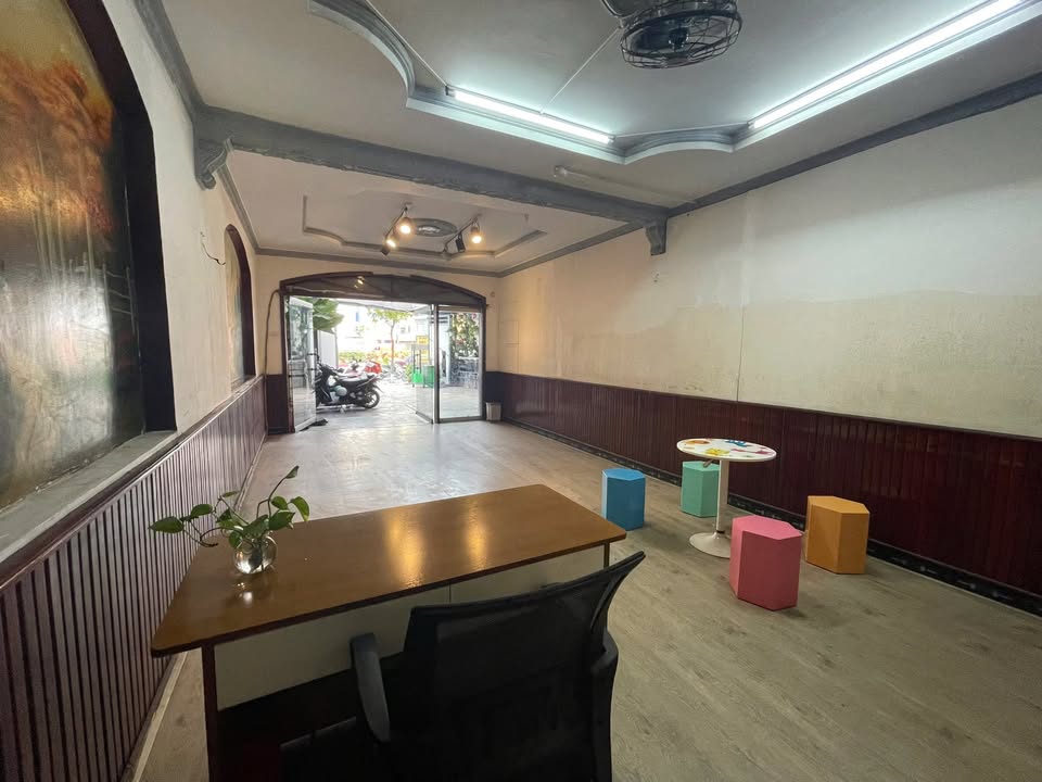 Nhà mặt tiền đường Cộng Hoà, Tân Bình 19m² cho thuê - Kinh doanh tự do!