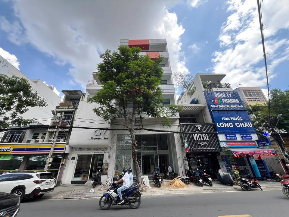Cho thuê FrontHouse 80-82 Trương Công Định, Quận Tân Bình 123m² - Phù hợp với mọi loại hình kinh doanh!