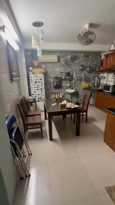 Nhà cho thuê 333/95 Trần Bình Trọng, Q.5 – 52m², giá 29 triệu/tháng – Vị trí đắc địa gần khách sạn Equatorial!