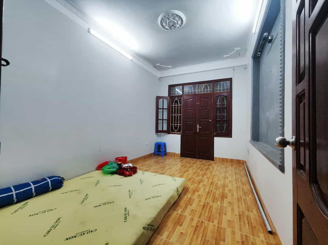 Nhà phố Đài Láng, Đống Đa 28m² giá 10.5 triệu - Thiết kế sang trọng, thoáng mát!