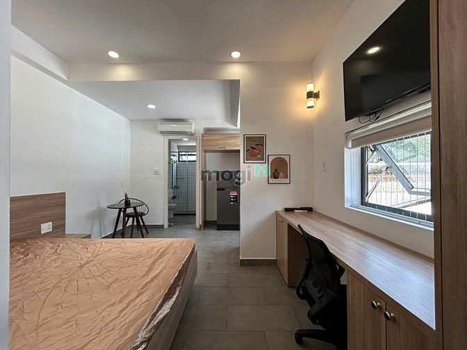 Studio Penthouse Quận 1 30m² giá 11 triệu - Thiết kế đẹp hiện đại!