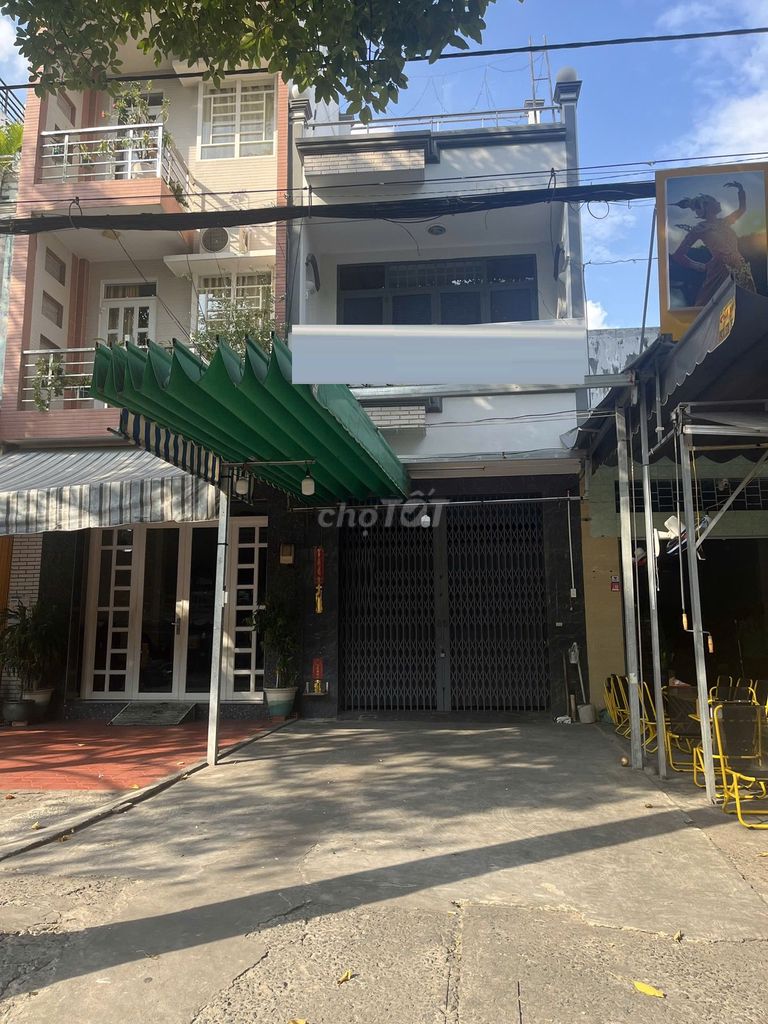 Nhà MT Kinh Doanh Đường Số 10, Quận 6 - 68m² - Giá chỉ 24 triệu/tháng!