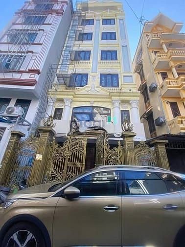 Nhà mặt phố Lê Quang Đạo 300m² giá 30 triệu - Thiết kế thông sàn, vị trí đắc địa!