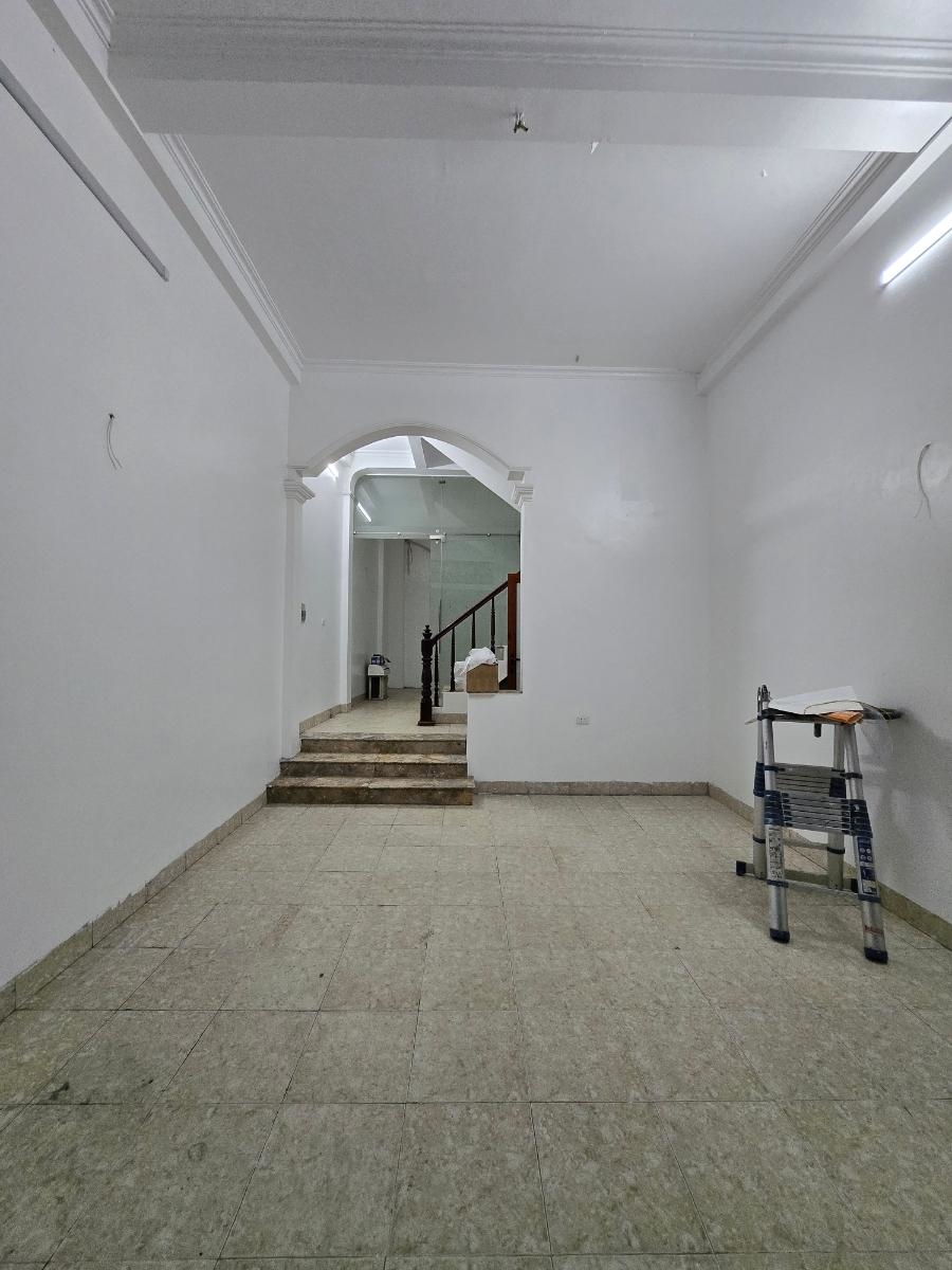 Nhà 6 tầng Doãn Kế Thiện 53m² giá 22.3 tỷ - Kinh doanh đắc địa, ô tô tránh nhau!