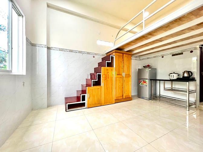 Phòng gác lửng 30m² tại Khuông Việt, Tân Phú - Thiết kế hiện đại, giá chỉ 4.2 triệu!