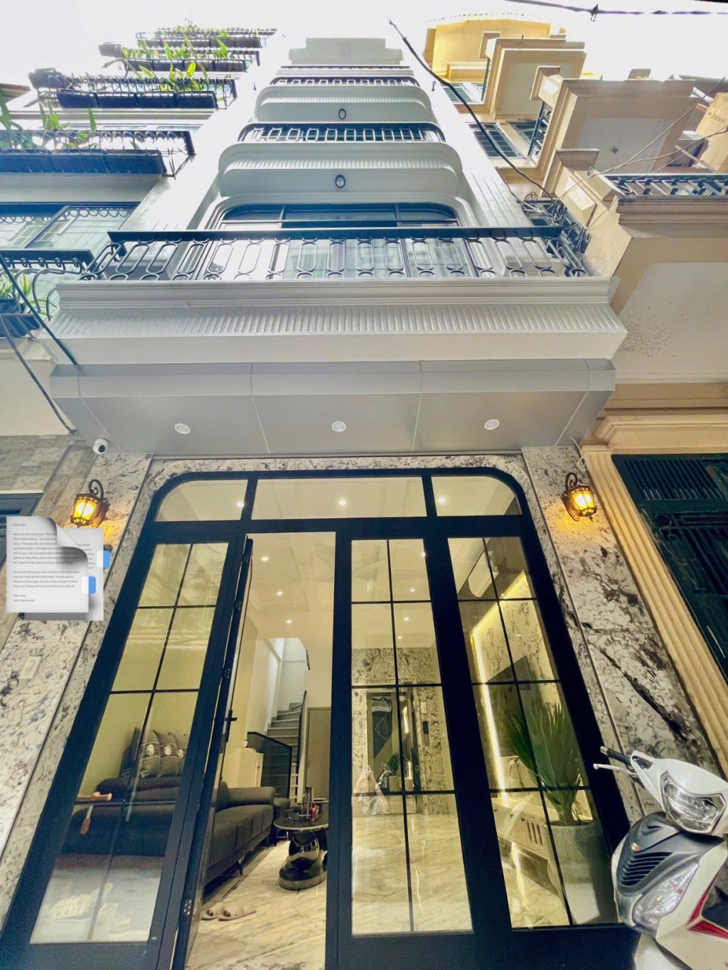 Nhà phân lô Ngọc Khánh 42m² giá thỏa thuận - Thang máy và gara ô tô tiện nghi!