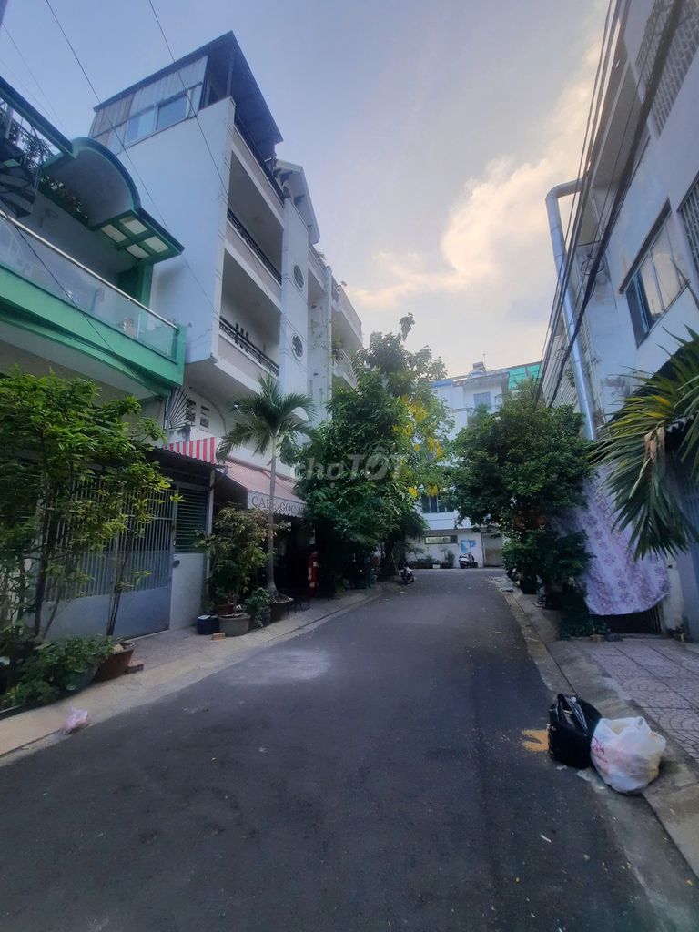 Nhà phố 2 mặt tiền khu Bình Phú 72m² giá 12 tỷ - Cơ hội vàng cho nhà đầu tư!